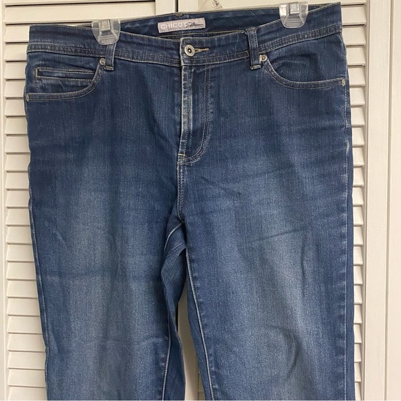 Chico's Platinum Women Size 1 Reg EU/ US 8 Medium Bootcut Jeans - Picture 2 of 5